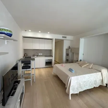 Eurosky Prestige Eur * Řím